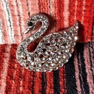 Vintage Silver Diamond Rhinestone Swan Brooch Pin